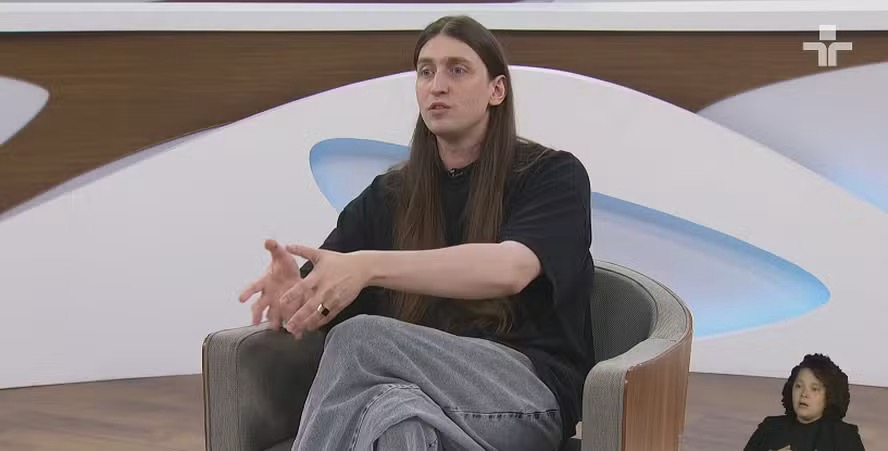 Felca no Roda Viva: influenciador se esquivou de pergunta política no programa — Foto: Reprodução/TV Cultura