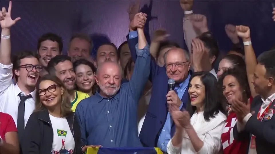2026-10-26T063114Z_1_LOP307526102026RP1_RTRMADP_BASEIMAGE-960X540_BRAZIL-ELECTION-WRAP3.webp