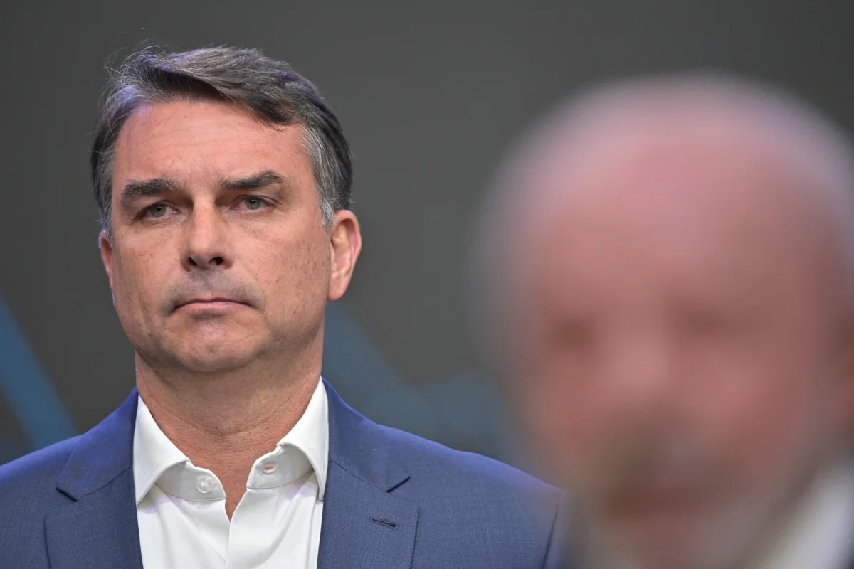 FLÁVIO BOLSONARO | Renato Pizzutto/Band