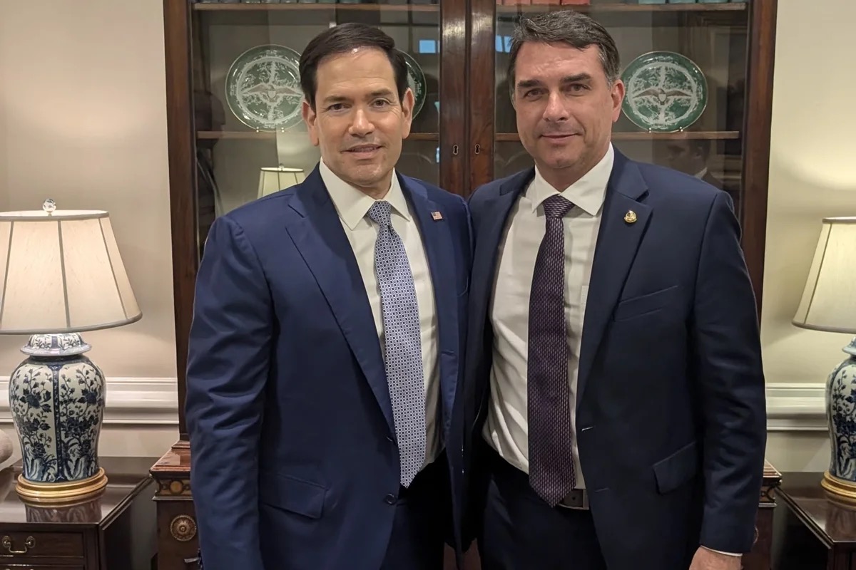 MARCO RUBIO E FLAVIO BOLSONARO | Reprodução/Redes sociais
