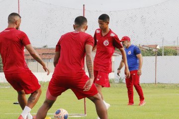 Depois do segundo tempo no clássico, América se torna protagonista