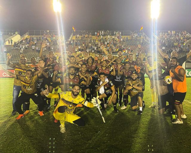 Globo bate campeão mundial e e se classifica pela primeira vez à segunda fase da Copa do Brasil